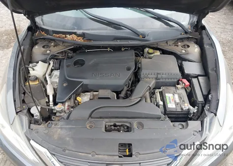 2017 Nissan Altima 2.5 S z USA, uszkodzony, nr VIN 1N4AL3AP0HN332078